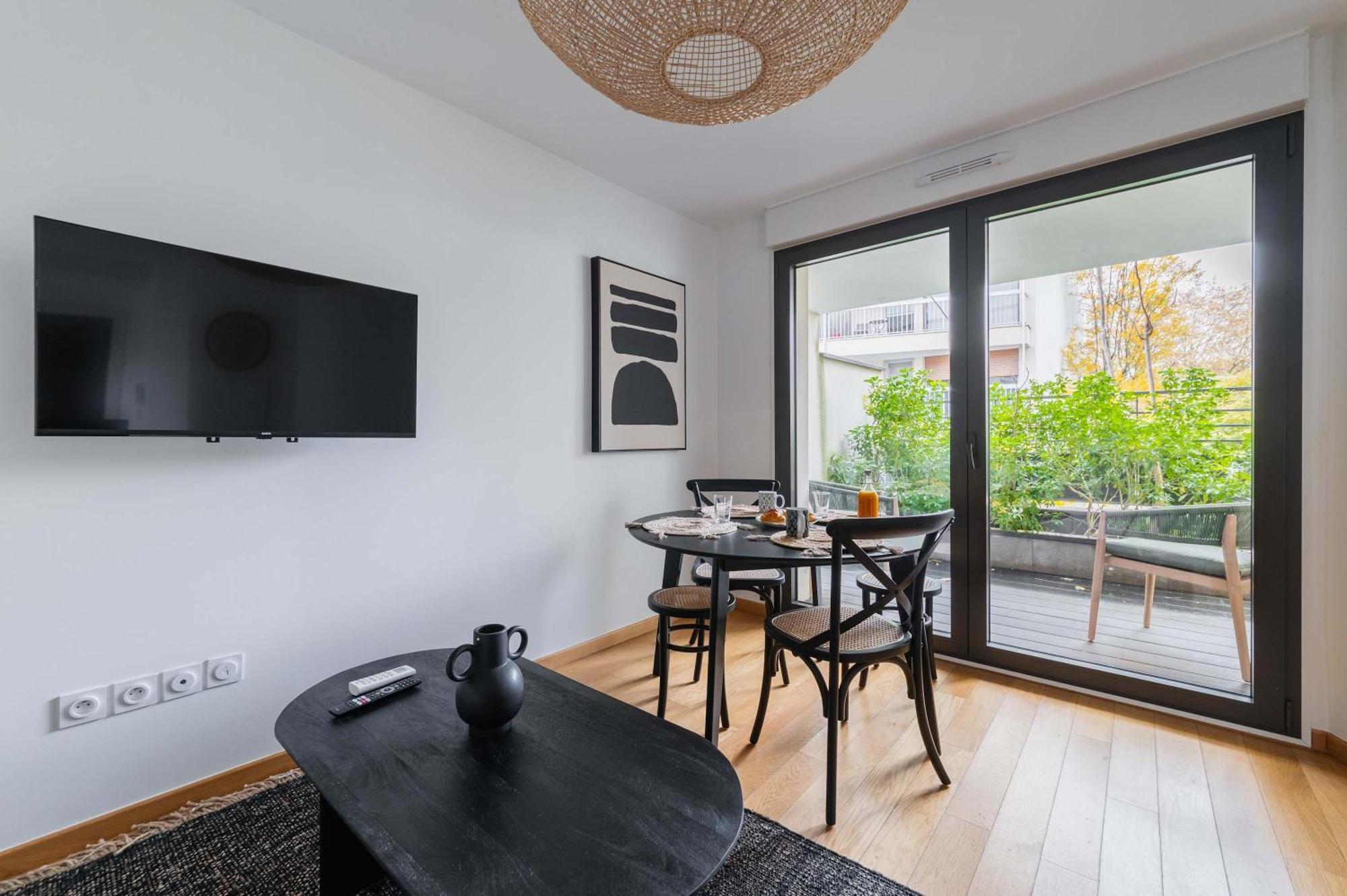 Appartement Lumineux Avec Terrasse Courbevoie - 4P - Flat-Guest Exterior foto